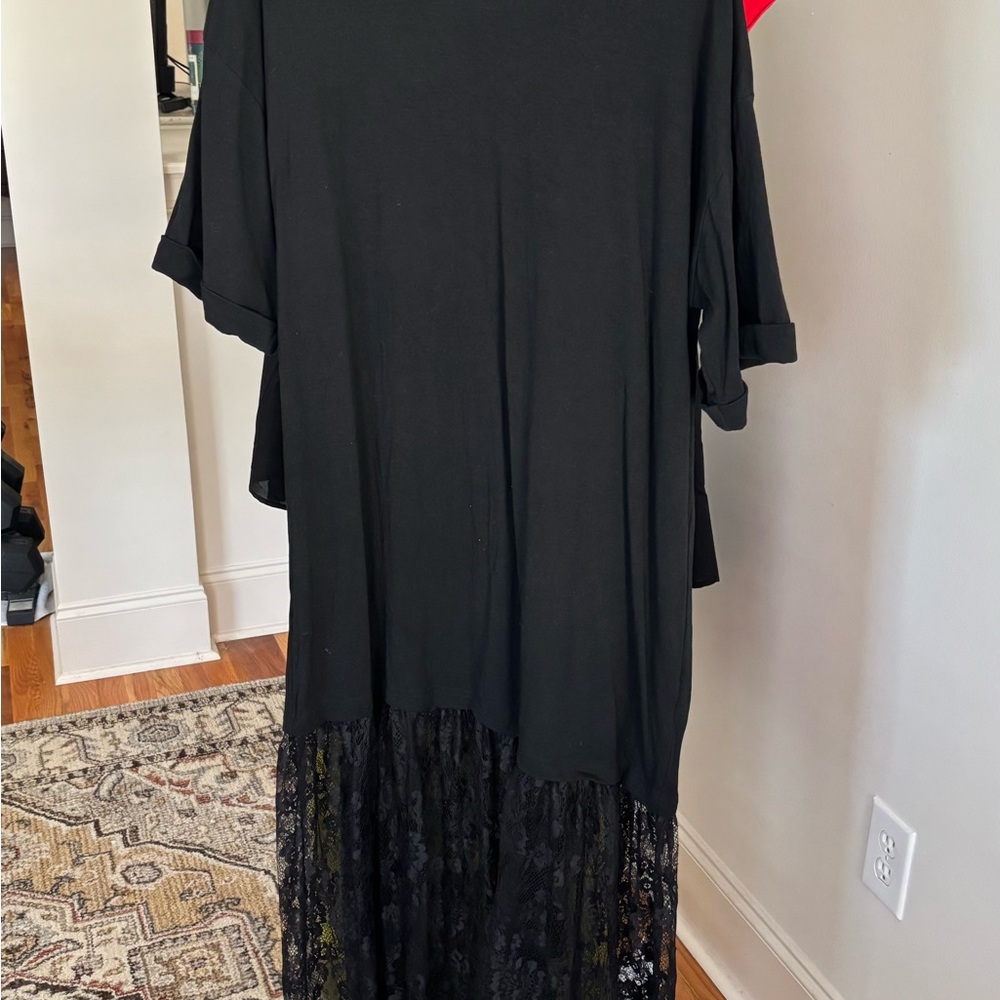 MARBLE Classic Black Top
